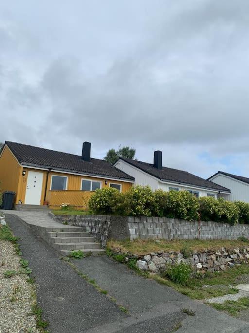 Koselig Hus Naert Naturen Tromsø Buitenkant foto